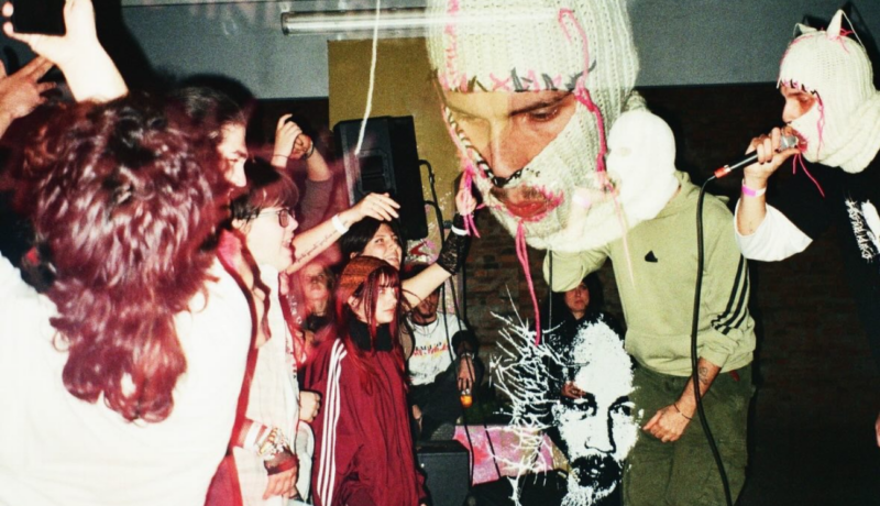 Emilio Paranoico Fantasmi significato